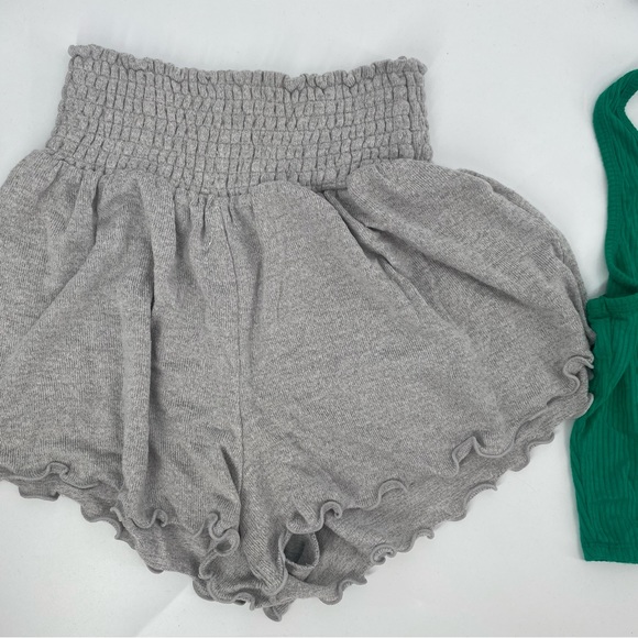 Garage Bundle - Tank Tops - Short Sleeve Tees - Short Shorts - Size XL - Picture 2 of 11